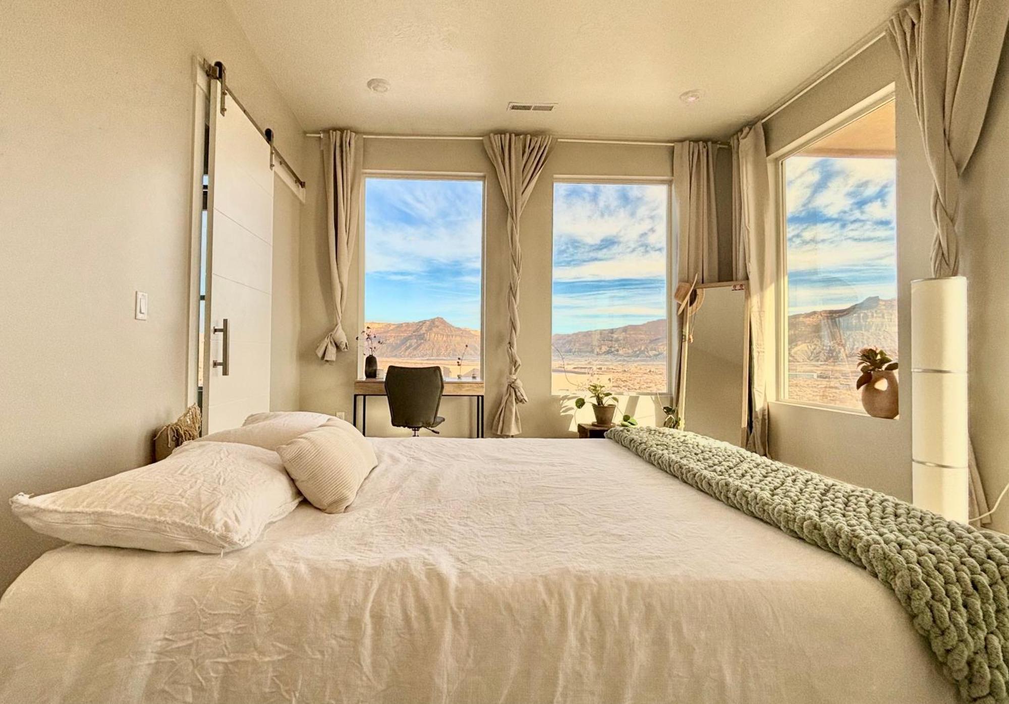 Calming Canyon Sanctuary With Grand Mesa Views Big Water Ngoại thất bức ảnh